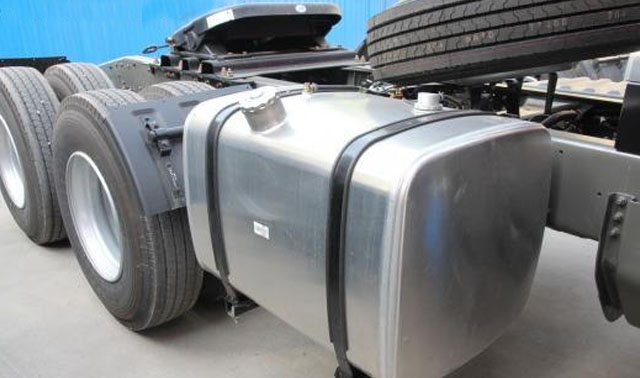 耐腐蝕防生銹，明泰鋁業(yè)精益品質(zhì)5系油箱料鋁板