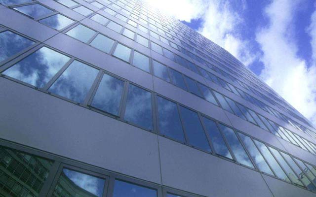 明泰鋁業(yè)2200超寬鋁板，幕墻鋁板彰顯風采