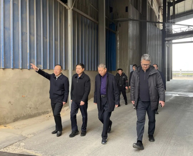 20260117以“走”促發(fā)展 以“訪”暖企業(yè)1.jpg